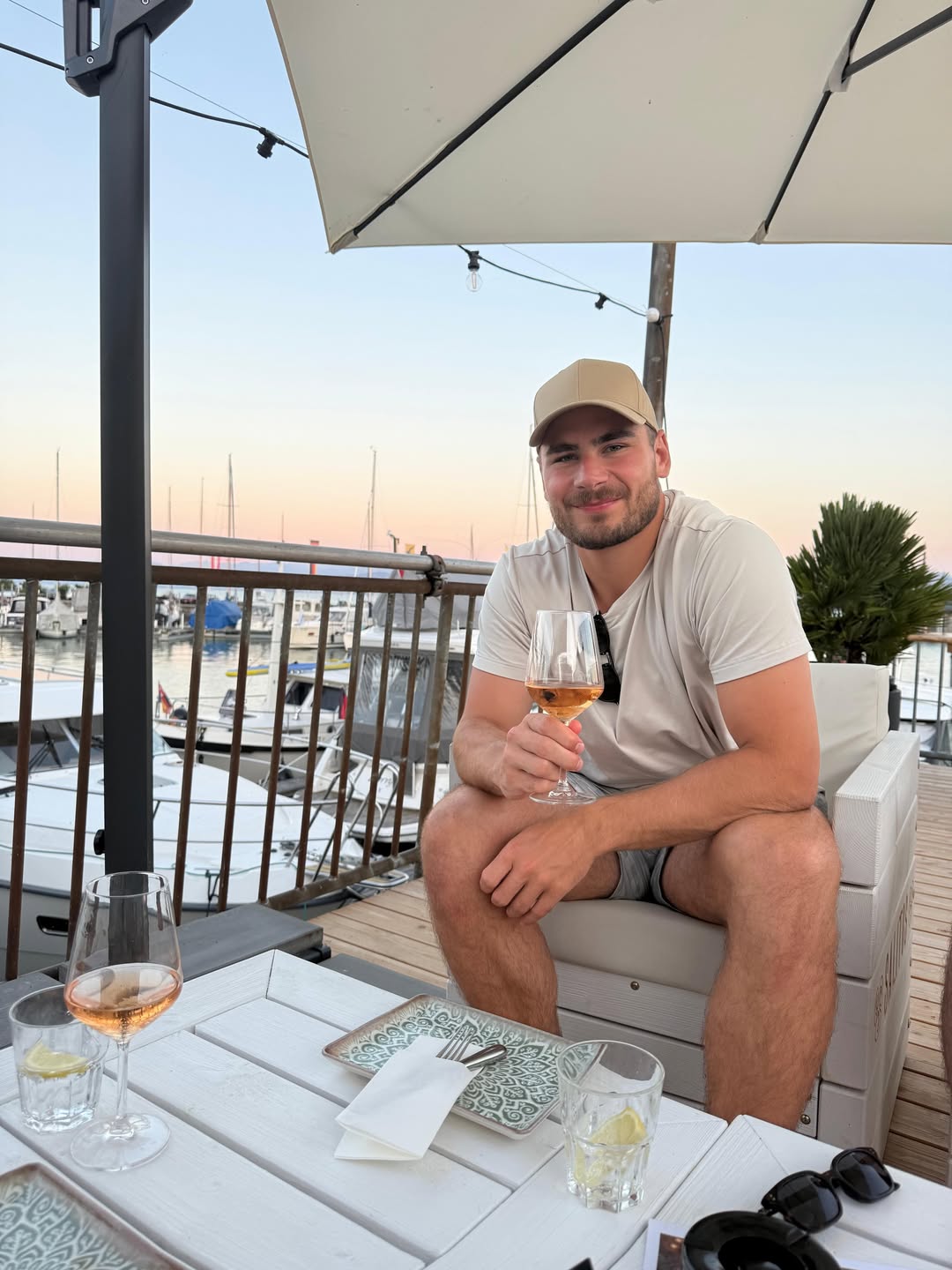 NHL-Star Timo Meier zu Gast auf der Aduana-Terrasse